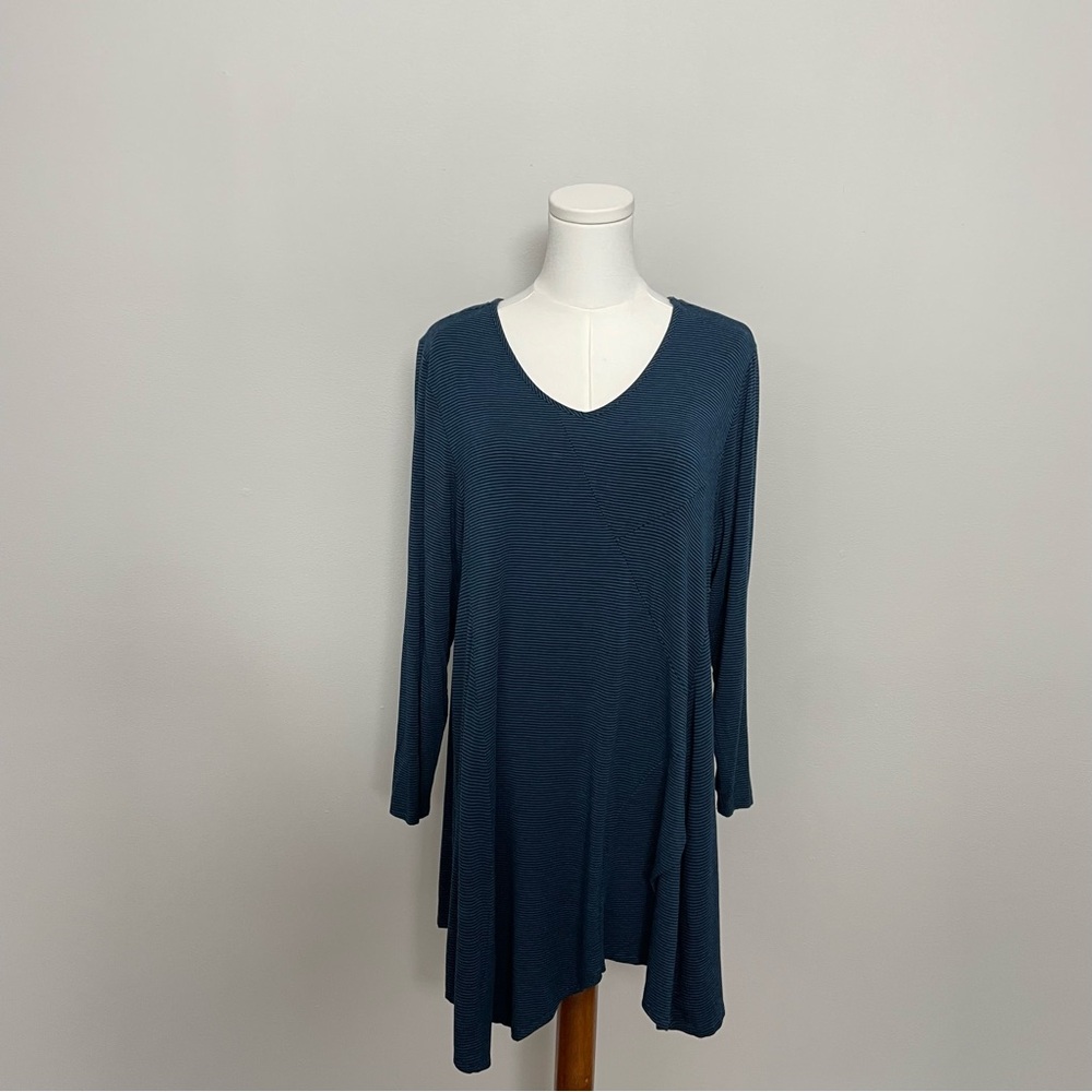 Habitat Tunic Top Striped Stretch Knit Asymmetrical Lagenlook Travel Blue Black
